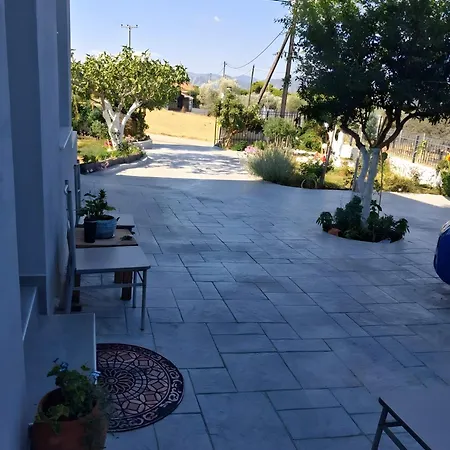 Holiday home Olga's Modern Retreat, Loutraki (Corinthia)